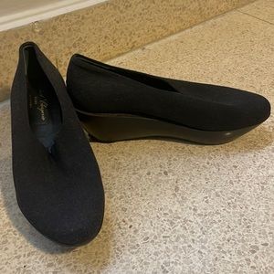 Robert Clergerie black wedges